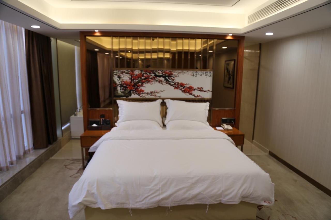 Zhongbo Art Hotel Kanton Exterior foto